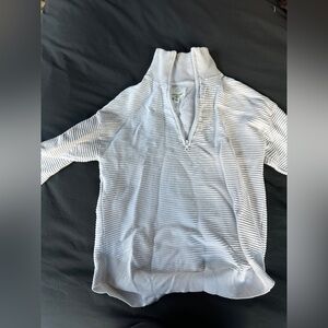 Aerie Small Quarterzip in white